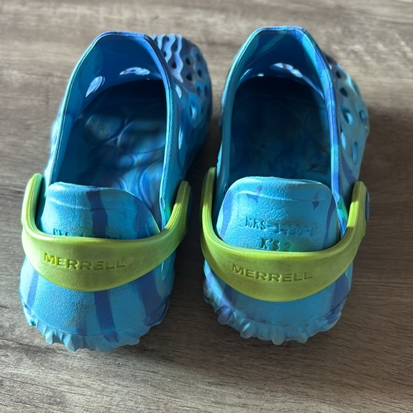 Merrell water shoes size 2 - Picture 3 of 6